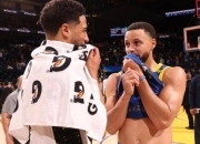 库里爆发新星，助攻爆棚刷新纪录，连续三场30+球队迎来希望！的简单介绍