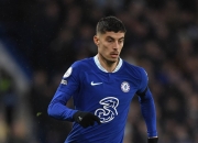 包含伯恩茅斯球员努力备战，力争取得胜利的词条